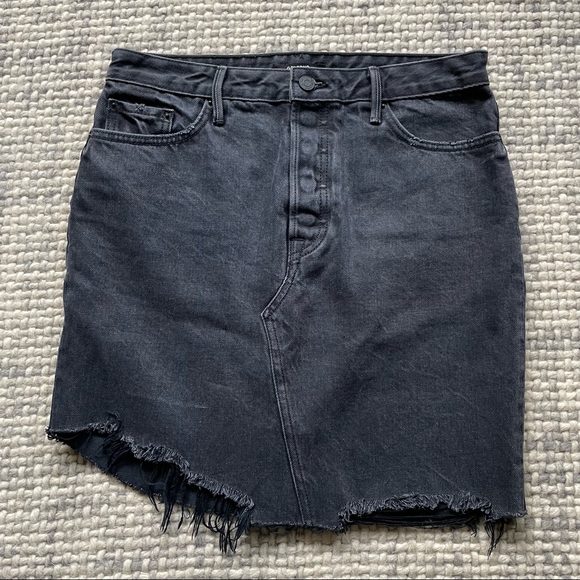 GRLFRND Rhona Dark Denim Skirt Size 29 - Picture 1 of 4